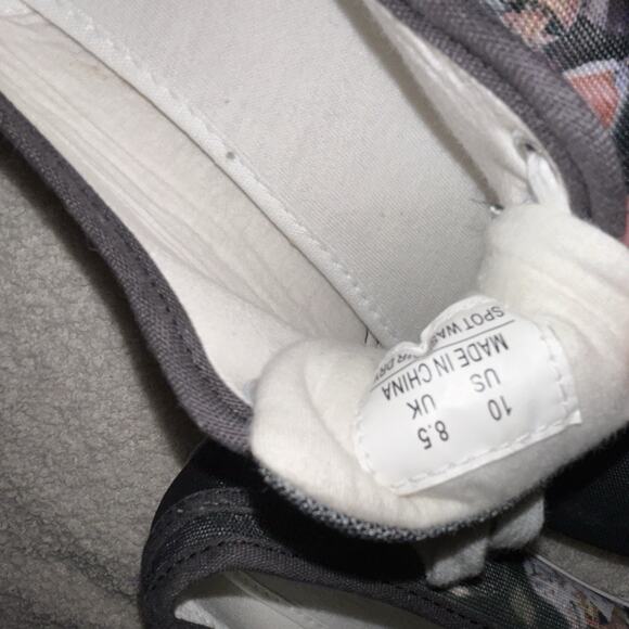 Vintage Bradford Exchage 1990 Elvis Presley Canvas Sneaker Shoes - Picture 5 of 8